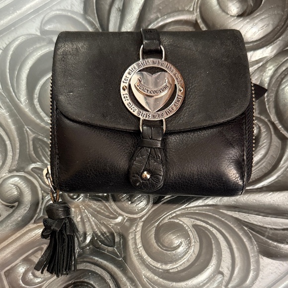 Juicy Couture Handbags - Vintage Juicy Couture Black 100% Cowhide Leather Women's Wallet